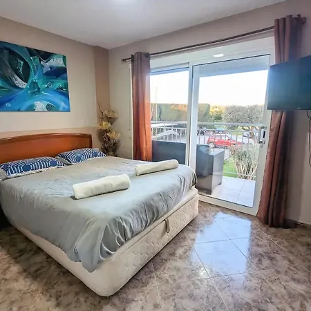 Spacious In With Sea View *