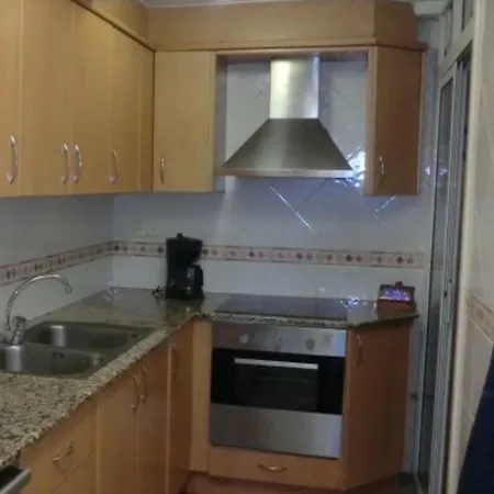 Spacious In With Sea View Appartement *